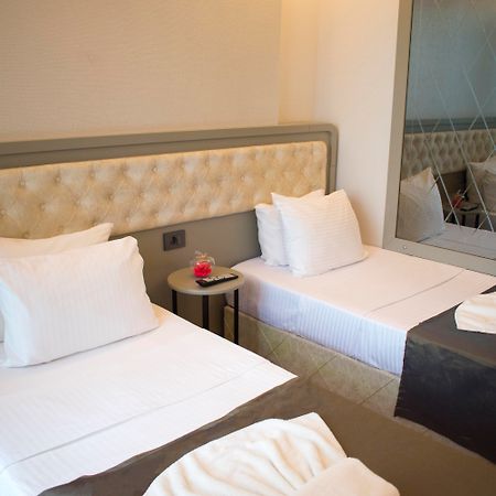 Mayer Hotel Istanbul Luaran gambar